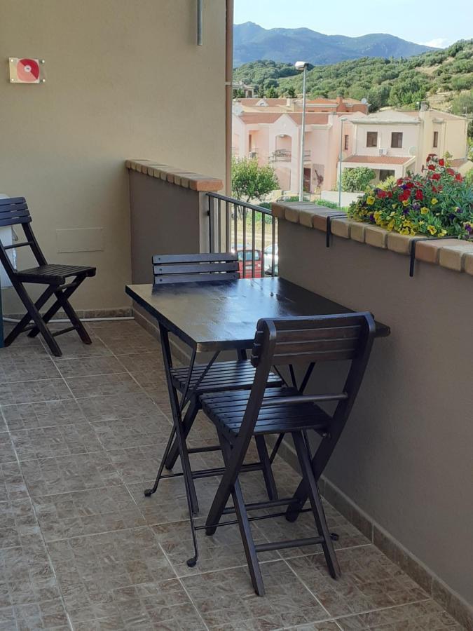 B&B Marzo '51 Villasimius Buitenkant foto