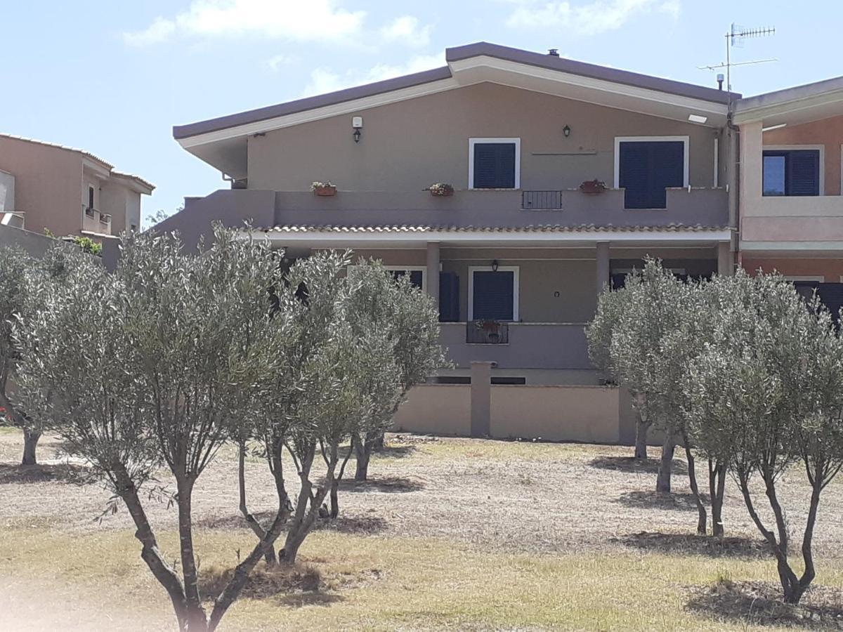 B&B Marzo '51 Villasimius Buitenkant foto